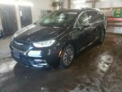 Chrysler Pacifica 2021, 3.6L, hybryda, od ubezpieczalni - 2