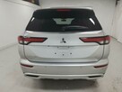 Mitsubishi Outlander SEL 7-os. - 4