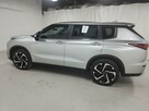 Mitsubishi Outlander SEL 7-os. - 8