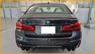 BMW M5 4.4 L - 5