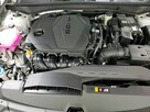 Hyundai Sonata 2.5 L - 11