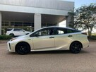 Toyota Prius Nightshade Hybrid XLE 2022 - 6