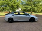 Toyota Prius Nightshade Hybrid XLE 2022 - 7