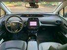Toyota Prius Nightshade Hybrid XLE 2022 - 11
