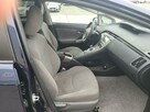 Toyota Prius Hybryda - 8