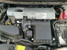 Toyota Prius Hybryda - 9