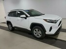 Toyota RAV-4 XLE - 3