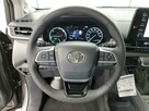 Toyota Sienna XLE 2023  7-os. - 7