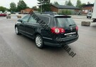 Volkswagen Passat - 5