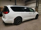 Chrysler Pacifica Touring L Plus S - 4