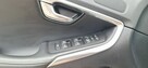 Volvo V40 T3  Ledy, duza navi bixenon R-Design automat - 14