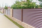 Ogrodzenia metalowe poziome z montażem. Panele palisadowe - 7