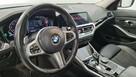 320d xDrive mHEV Sport Line sport-aut Salon PL 1 wł - 9