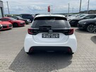 Toyota Yaris Hybryda Automat Klimatronik  Podgrzewanie Kamera 116KM - 2