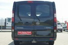 Opel Vivaro 5 os. LONG Brygadówka NAVI Hak grz. fotele climatronic Doinwestowany - 11