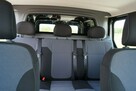Opel Vivaro 5 os. LONG Brygadówka NAVI Hak grz. fotele climatronic Doinwestowany - 13