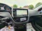 Peugeot 2008 SzklanyDach Navi PDC Kamera 2xPDC Półskóry GripControl Klimatronik Alu - 12