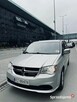 Dodge Grand Caravan - 10