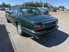 Jaguar XJ - 4