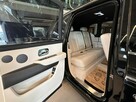 SUV Rolls-Royce Cullinan - 9