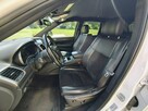 Jeep Grand Cherokee - 11