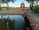 Dom nad jeziorem z linią brzegową prywatny pomost plaża 10a - 16