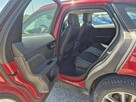 Jaguar F-PACE - 11