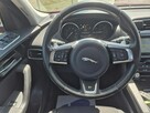 Jaguar F-PACE - 13