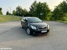 Toyota Avensis 1.6 Premium - 2