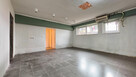 Budynek komercyjny przy Milennium Hall - 16