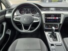 Volkswagen Passat 2.0 TDI**DSG**2022**Ledy**Kamera**Biała Perła**Śliczny**Jak Nowy - 12