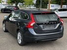 V60 2.0 D3 MOMENTUM 136KM XENON skóra NAVI pdc SERWIS bezwypadek 2014 - 3