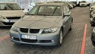 BMW 320i - 2