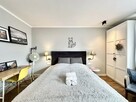 Dwupoziomowy apartament z widokiem na Stare Miasto - 8