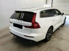 V60 Momentum 2.0 Hybrid 163km ASYSTENT full led NAVI kamera 2021 FV23% - 4