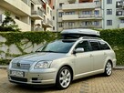 Toyota Avensis 2.0 BOX gratis !! - 1
