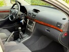 Toyota Avensis 2.0 BOX gratis !! - 7