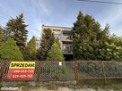 Sprzedam przestronny dom z garażem w mieście - 1