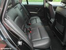 BMW Seria 3 325i Touring - 12