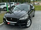 Jaguar F-PACE 2.0 / 180KM LED Automat  4x4 Nawigacja Kamera Skóra Grzane Fotele - 2
