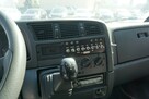 Peugeot Boxer sanitarka transportowa z miejscem do leżenia i wyposażeniem, - 9