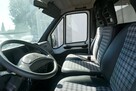 Peugeot Boxer sanitarka transportowa z miejscem do leżenia i wyposażeniem, - 10