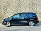 Chrysler Town & Country - 6