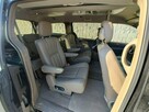 Chrysler Town & Country - 14