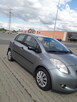 Sprzedam Toyota yaris 1,3 - 4
