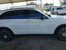 Mercedes GLC 300 SUV 2021 – nowoczesny SUV premium - 12