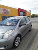 Sprzedam Toyota yaris 1,3 - 3