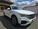Volkswagen Touareg 3.0 V6 TDI 4Motion DSG Panorama dach Salon Polska Gwarancja do 3 lat! - 3