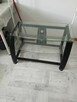 Stolik pod telewizor