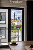 Apartament z widokiem na Ratusz i dwoma balkonami - 4